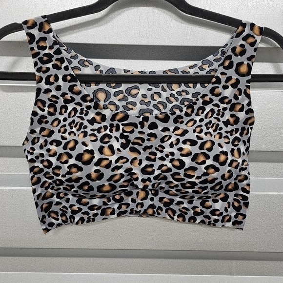Leopard Print Seamless Bralette - Picture 1 of 4